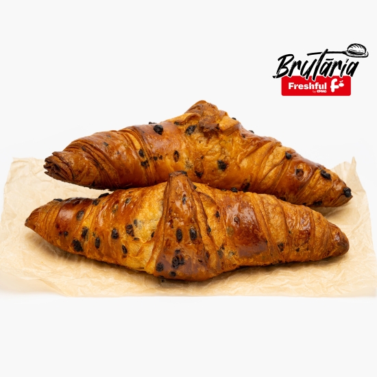Romania product data sample: Croissant cu unt și bucăți de ciocolată 2x70g