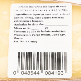 Brânză maturată îmbibată în Fetească Neagră 250g