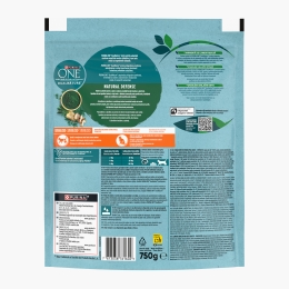 Hrană uscată pentru pisici adulte, sterilizate, 750g, cu vită