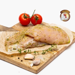 Piept de curcan în baiț cu verdeață 400g