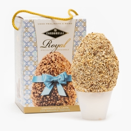 Ou de ciocolată cu lapte și alune coapte 230g