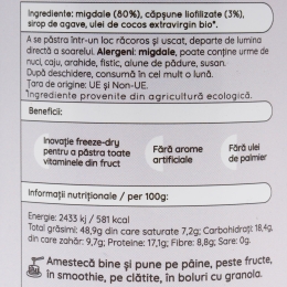 Cremă de migdale și căpșuni Strawberry Pie, 300g