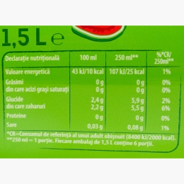 Băutură răcoritoare necarbonatată cu ceai verde și suc de căpșuni Ice Tea 1.5l