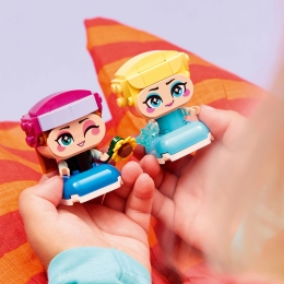 Regatul de gheață - Miniprințesele Anna și Elsa, 43284 Disney, 65 piese, +5 ani