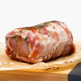 Ruladă de porc cu ardei dulce 800g