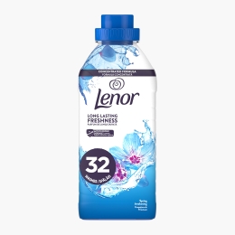Balsam rufe Lenor Spring Awakening 32 spălări, 675ml