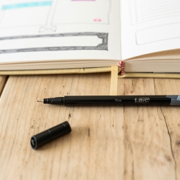 Set 4 finelinere Intensity asortate