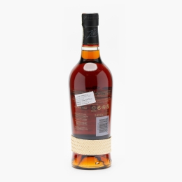 Rom Centenario 23 ani 40% alc. 0.7l + cutie