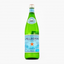 Apă minerală naturală carbogazoasă 750ml