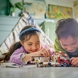 Rulota pentru aventuri de vacanță, 60454 City, 385 piese, +6 ani