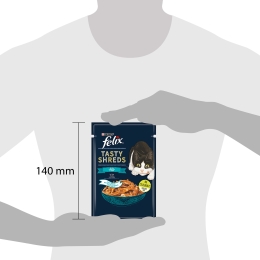 Hrană umedă pentru pisici, cu mini fileuri de ton în sos Tasty Shreds 80g