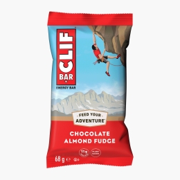 Baton cu ovăz, migdale și ciocolată Chocolate Almond Fudge 68g