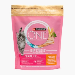 Hrană uscată pentru puii de pisică One Junior, 750g, cu pui și cereale integrale