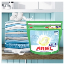 Detergent de rufe capsule All in One Pods Sensitive, 28 spălări