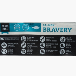 Hrană uscată pentru pisici adulte sterilizate, cu somon,  2kg