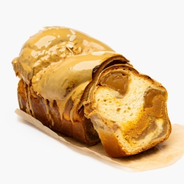 Cozonac cu măr și caramel 1.5kg