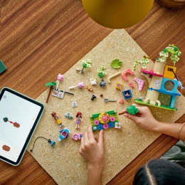 Petrecere de ziua de naștere a pisicii și casuță în copac, 42666 Friends, 321 piese, +6 ani