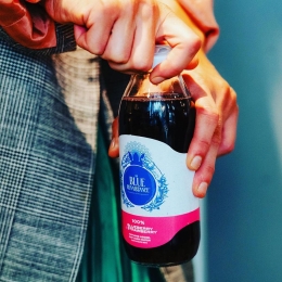 Suc de afine și căpșuni eco, fără zahăr adăugat și fără apă 300ml