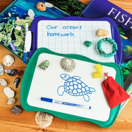Tablă albă pentru copii Velleda Kids 30x20cm, diverse culori 