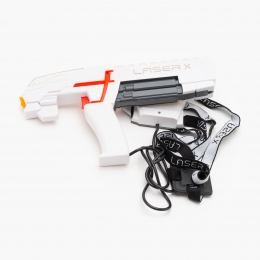 Set blaster cu laser pentru un jucător 6+ ani