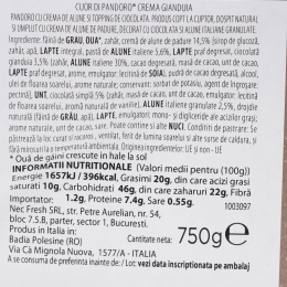 Pandoro cu cremă de alune și topping de ciocolată 750g