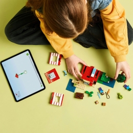 Casa TNT din junglă, 21275 Minecraft™, 287 piese, +8 ani