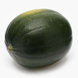 Pepene verde cu coajă neagră minim 2.5kg