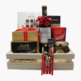 Coș cadou Săniuța Roșie 9SR