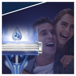 Aparat de ras de unică folosință Blue3 Plus Comfort cu 3 lame, 8 buc