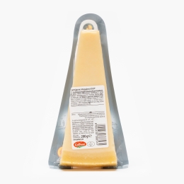 Brânză Parmigiano Reggiano cu pastă tare, maturată 15 luni 200g